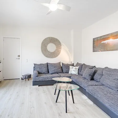 아파트 3 Bedrooms Spectacular View Wifi *